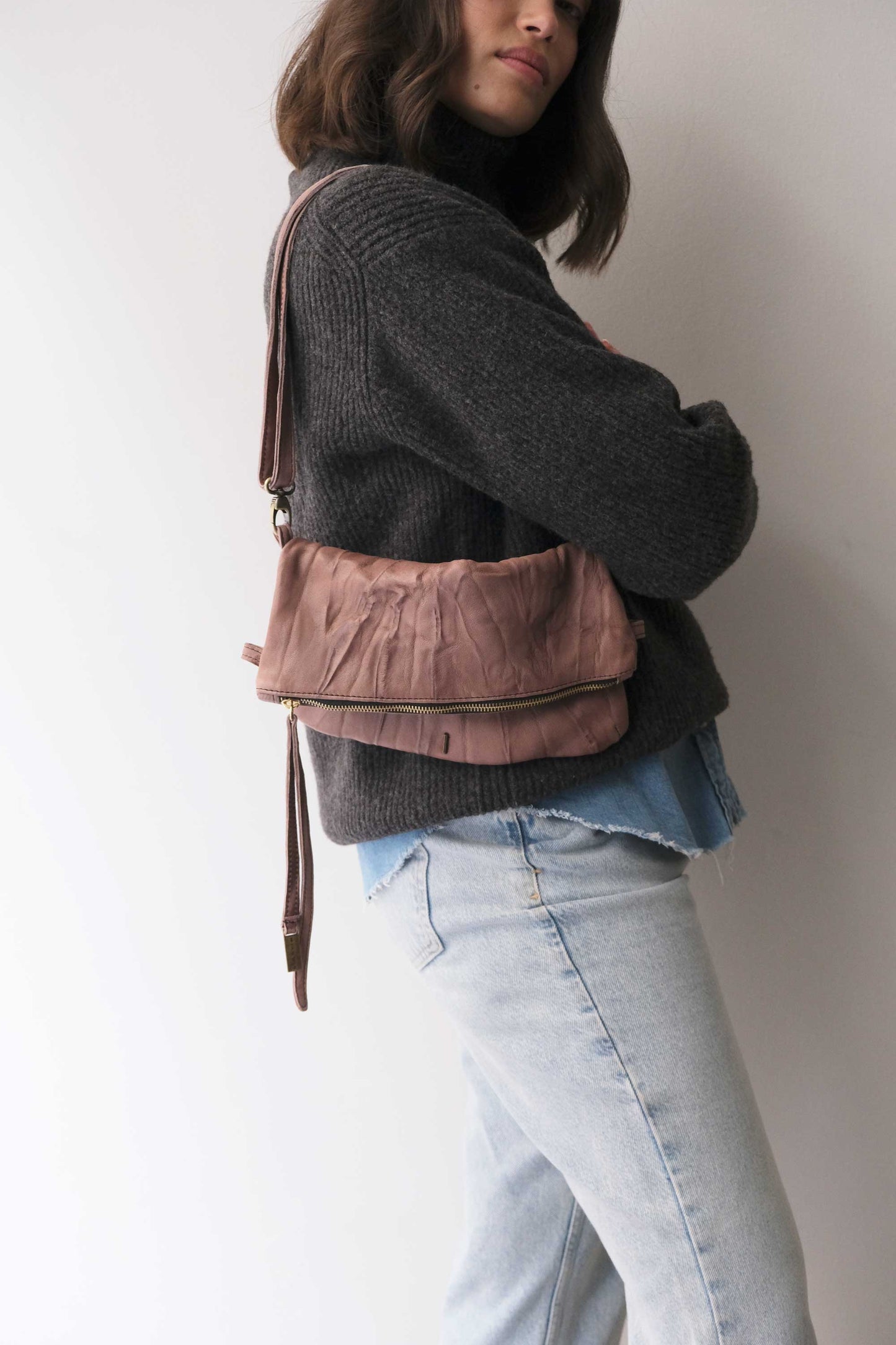 Stella modular pochette in taupe nappa washed soft leather leather - Made in Italy -