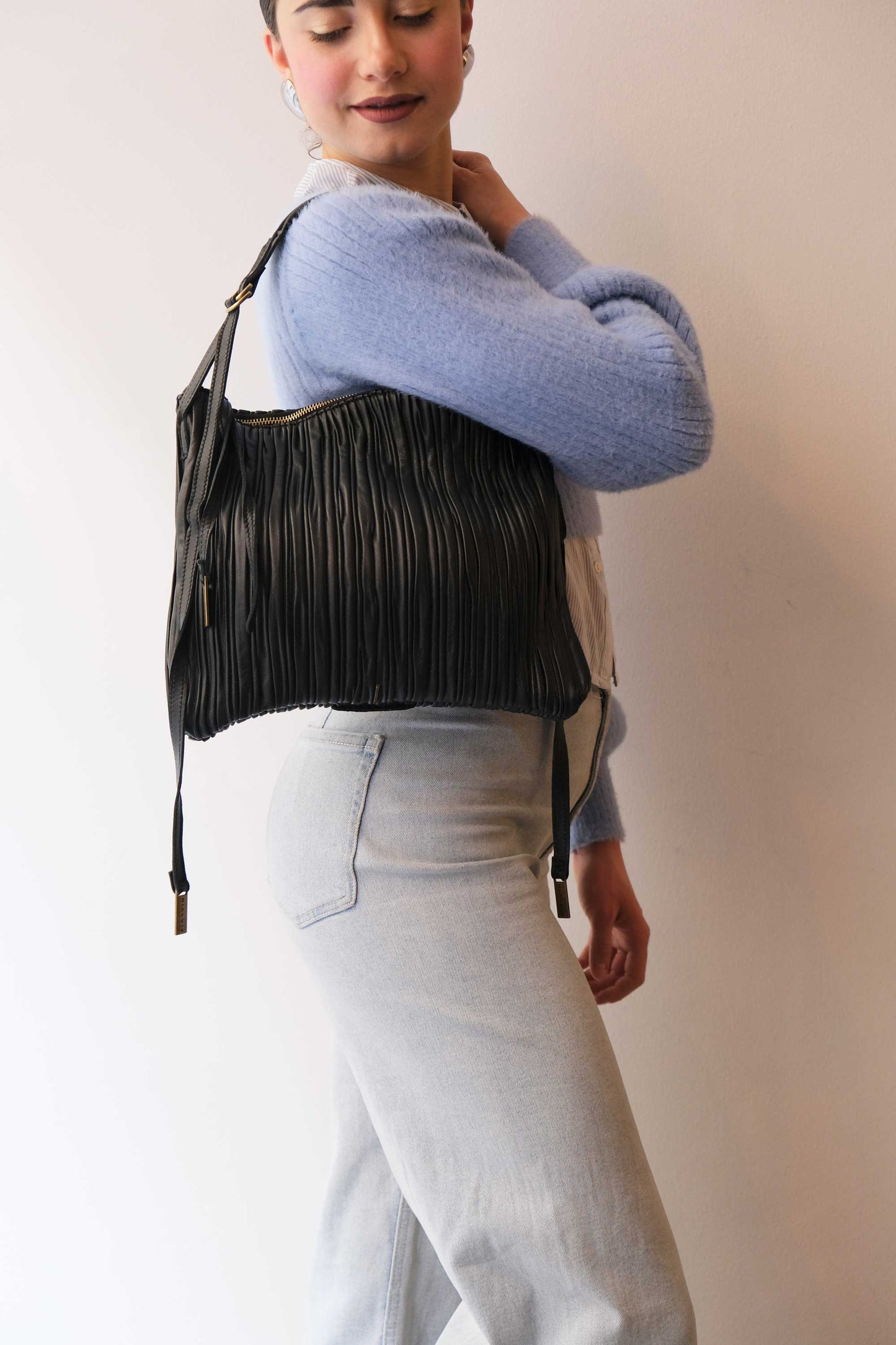 Valentina small hobo bag in black pleated leather - Made in Italy -