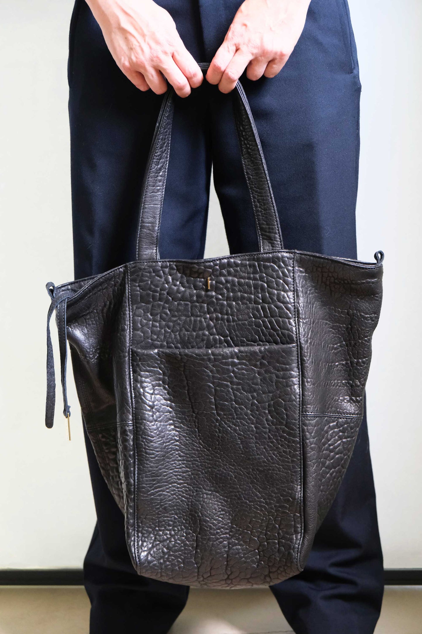 Mele tote bag in mutton vegetable leather