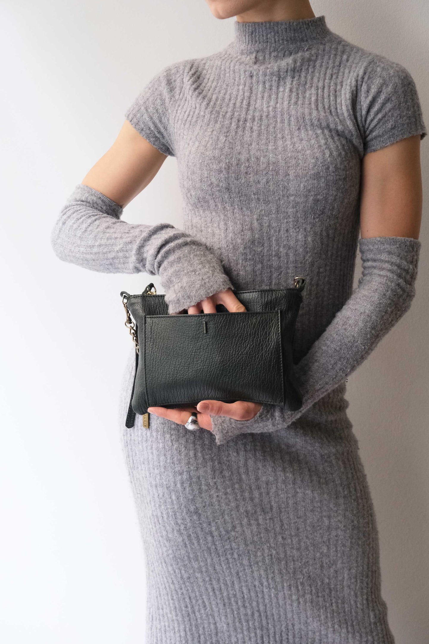 Mikin pino pochette in vegetable-tanned leather – Made in Italy -