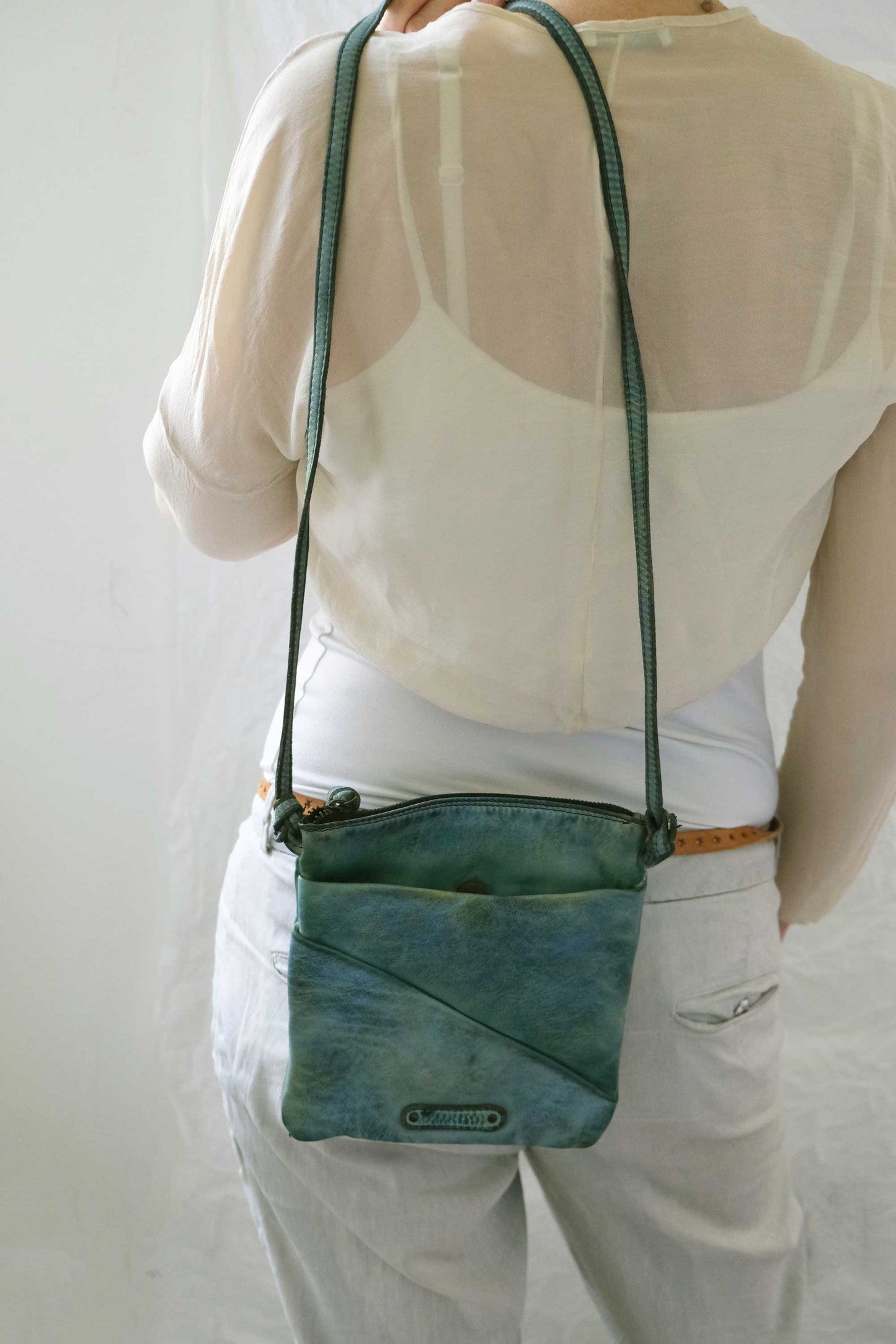 Pilli small flap bag in Turner menta leather