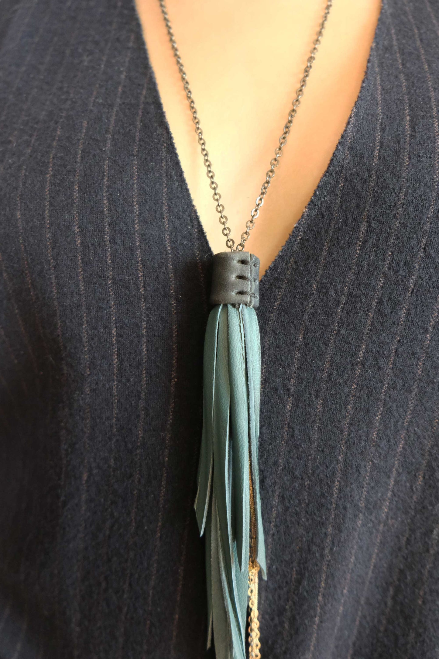 Sparrow Necklace Teal