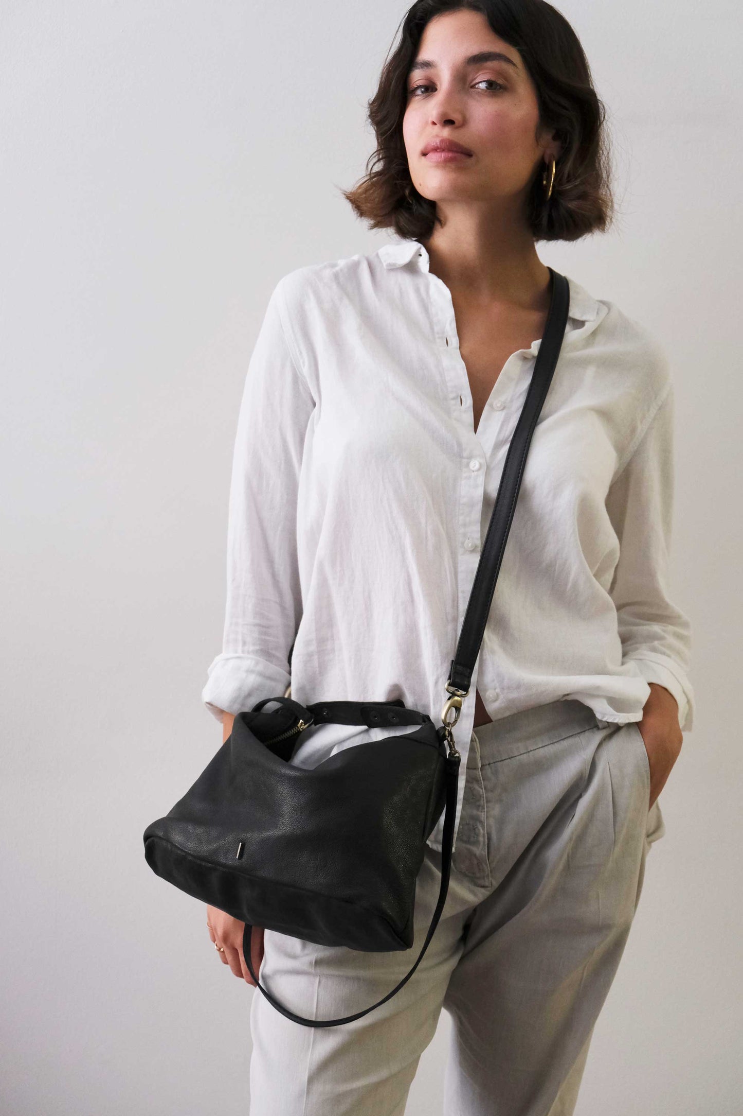 Chicca MediA hobo bag in black nappa vegetable leather - Made in Italy -