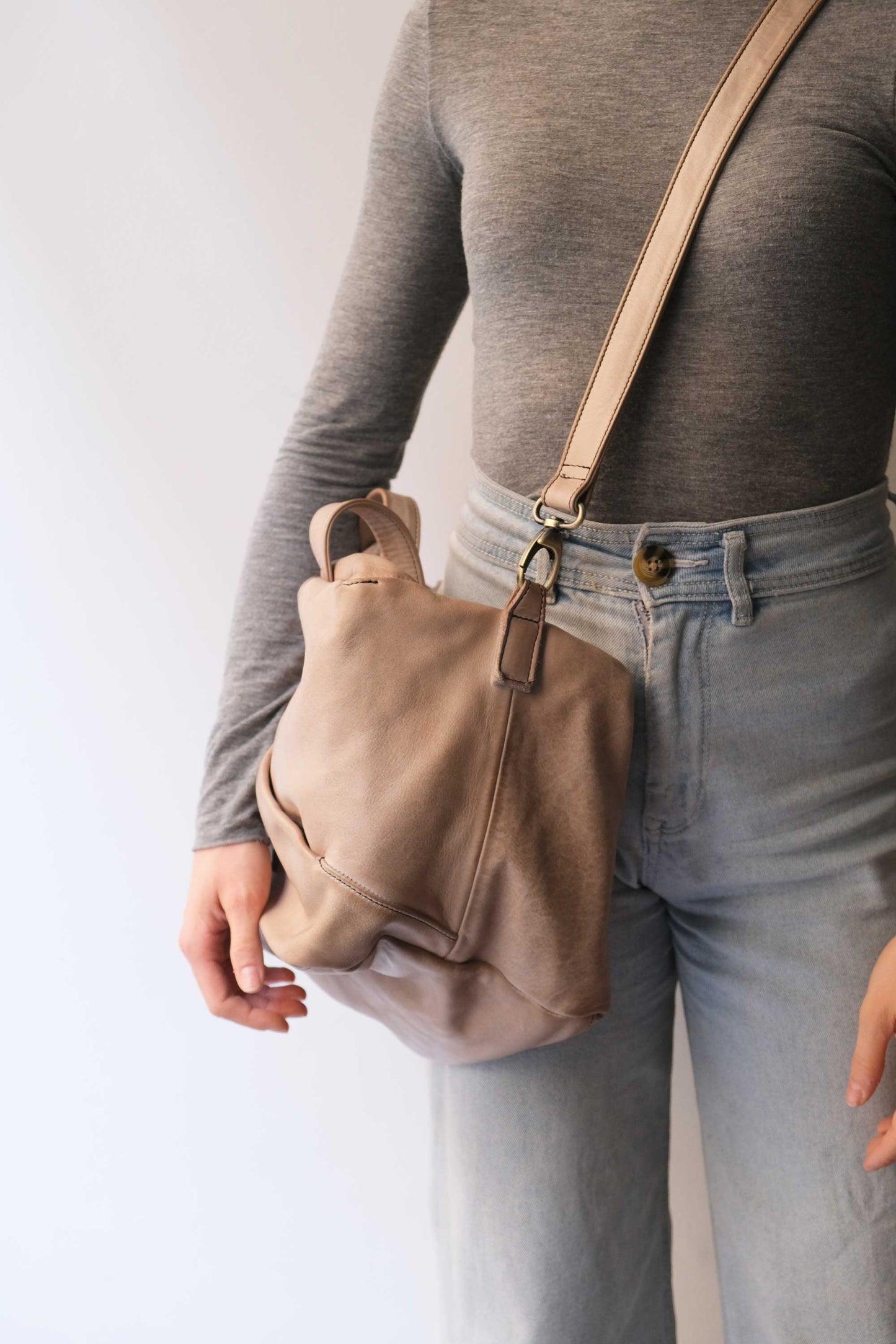 Pilli bag in sand turner soft leather - Made in Italy -