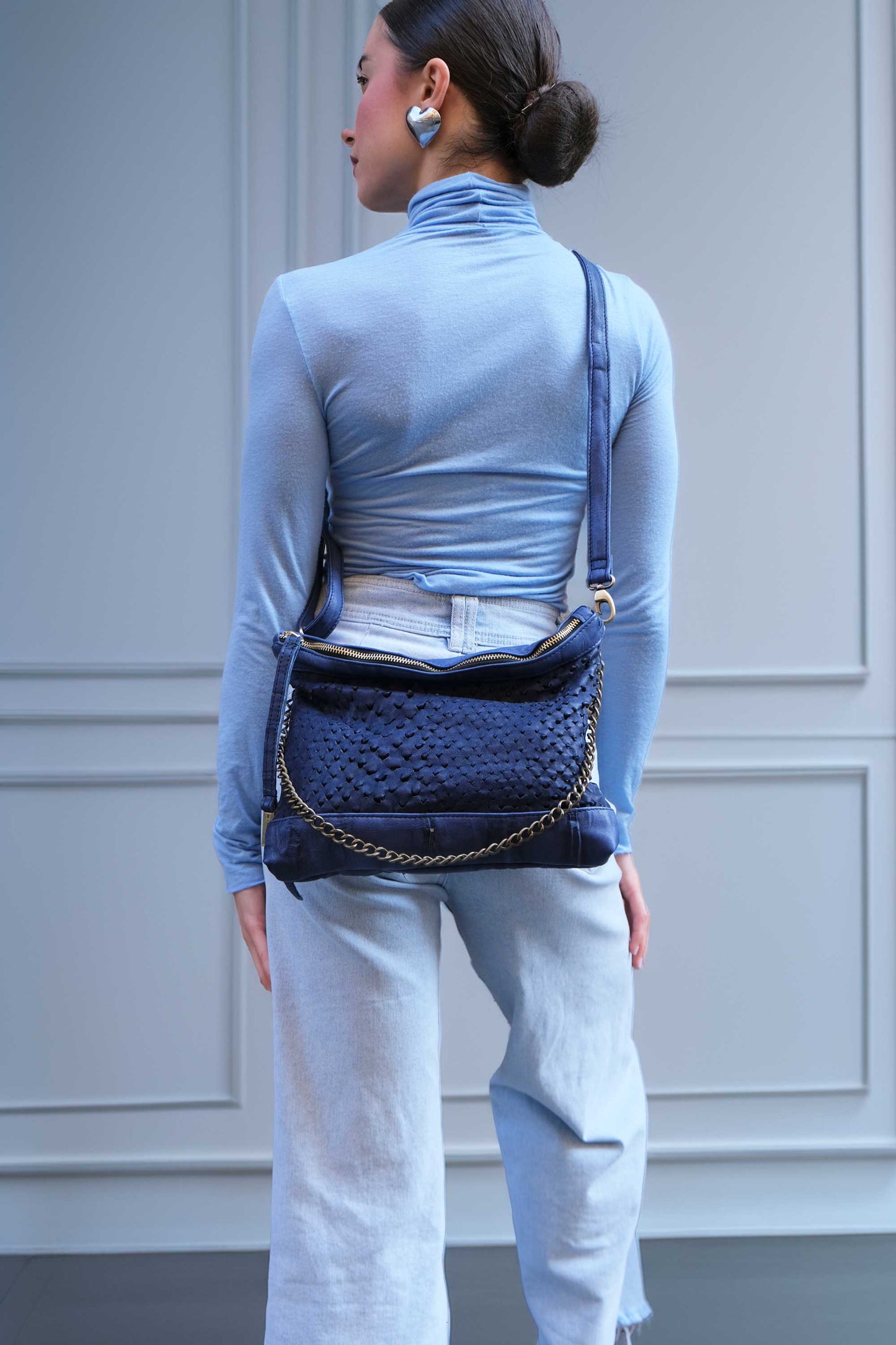 Zoe in cobalt perforated nappa leather - Made in Italy -