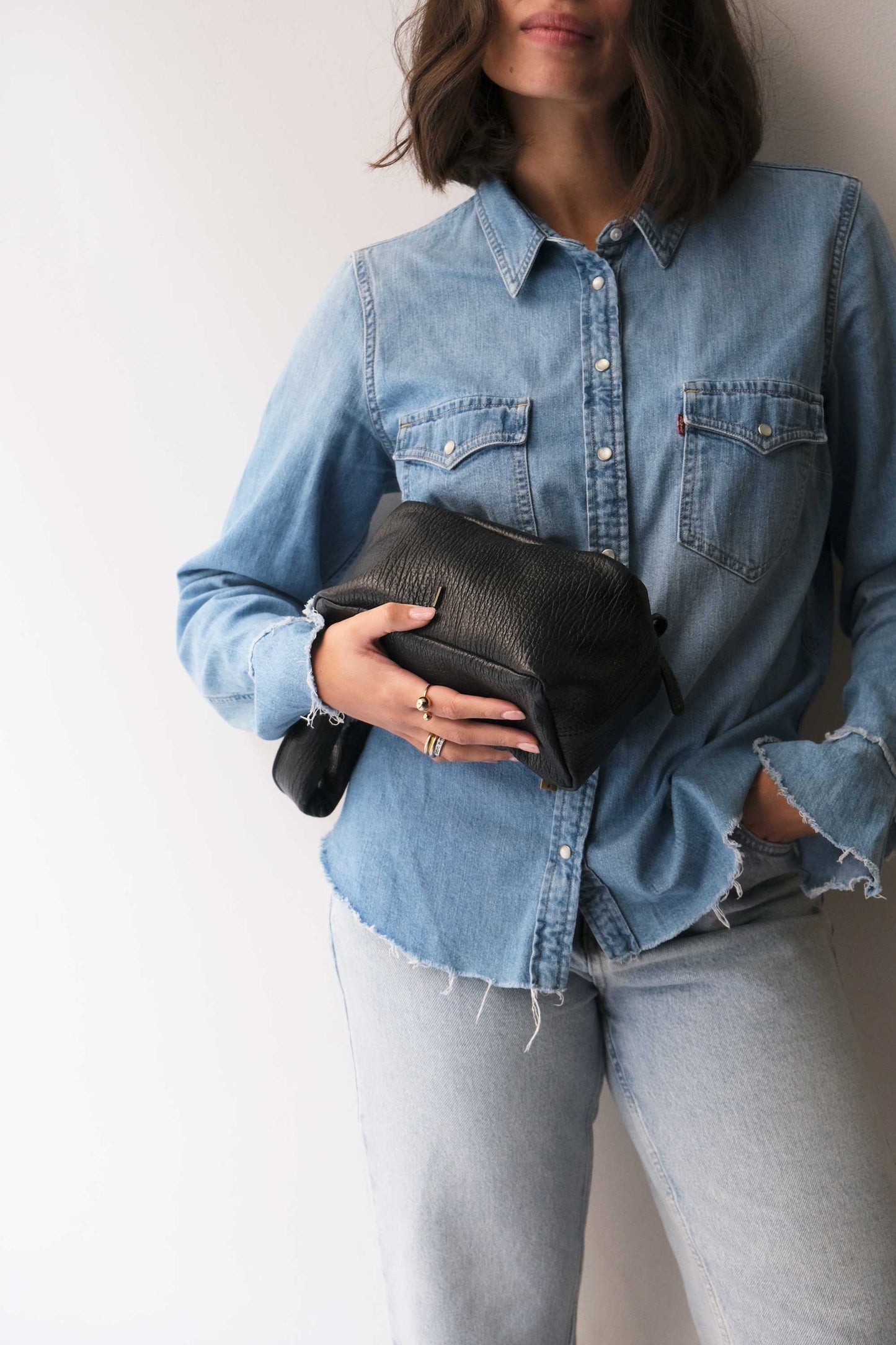 Bobo mini in black shark-effect print leather nappa - Made in Italy -