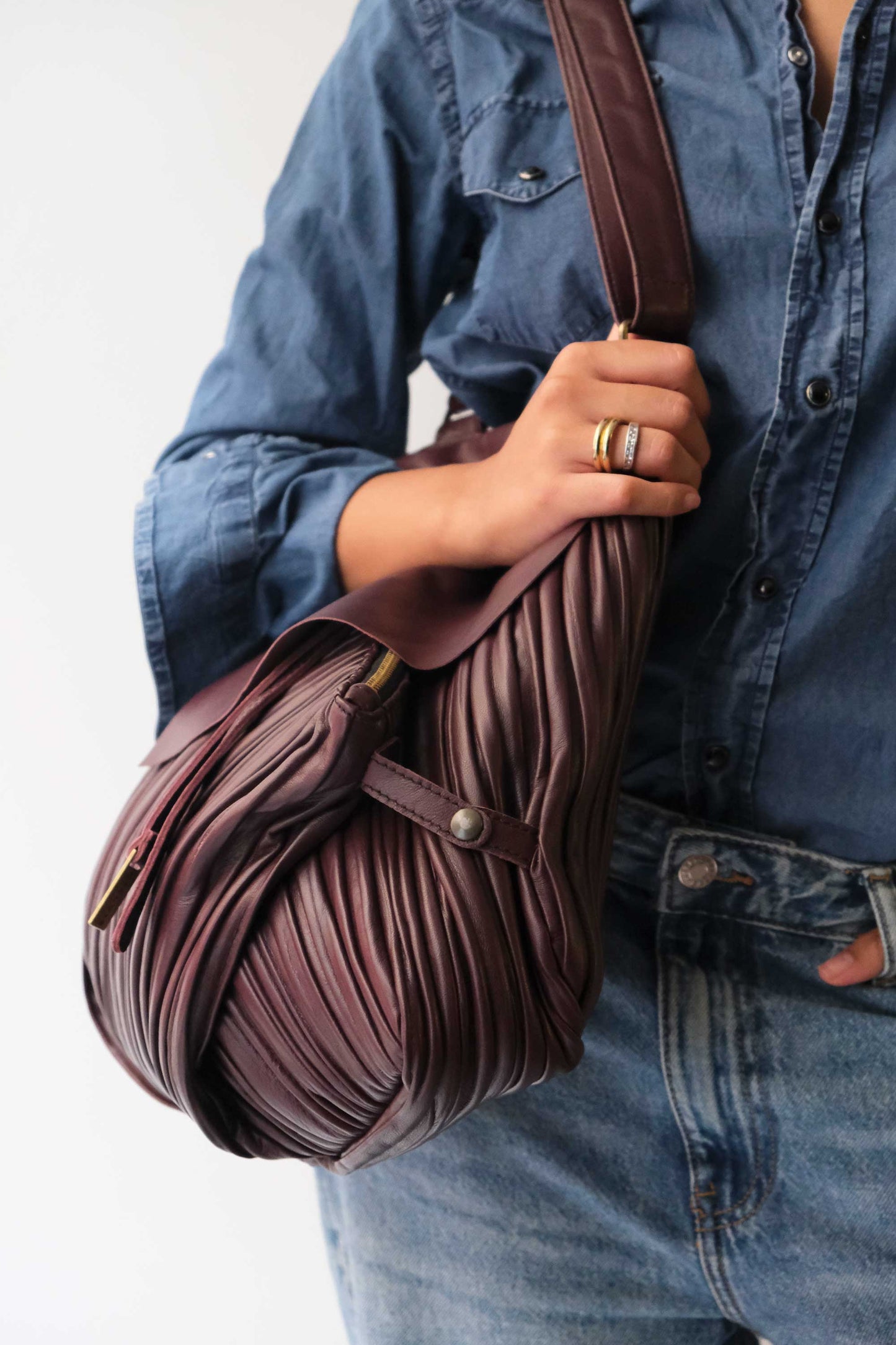 Gabri tote bag in pleated plum colour nappa leather - Made in Italy