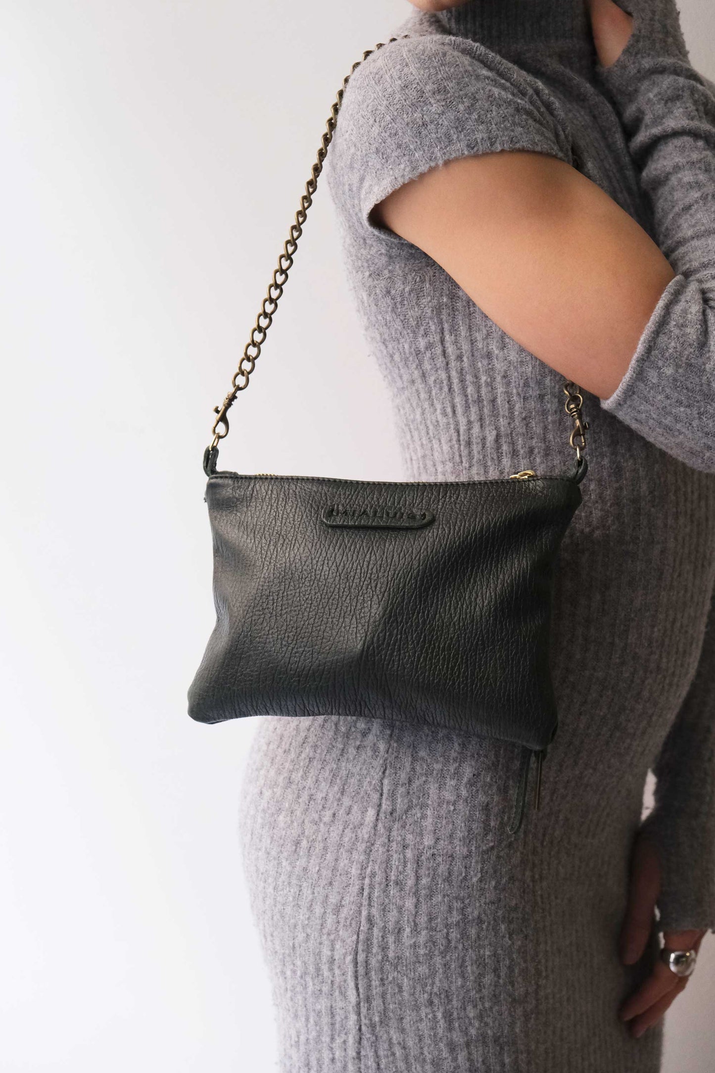 Mikin pino pochette in vegetable-tanned leather – Made in Italy -