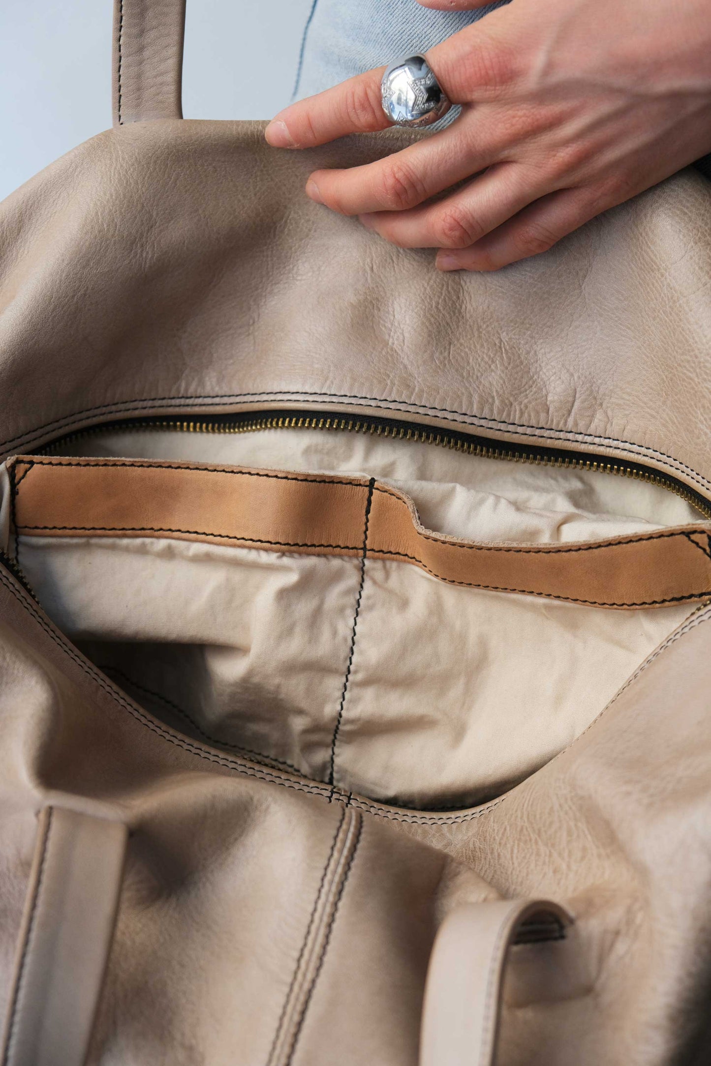 Pilli bag in sand turner soft leather - Made in Italy -