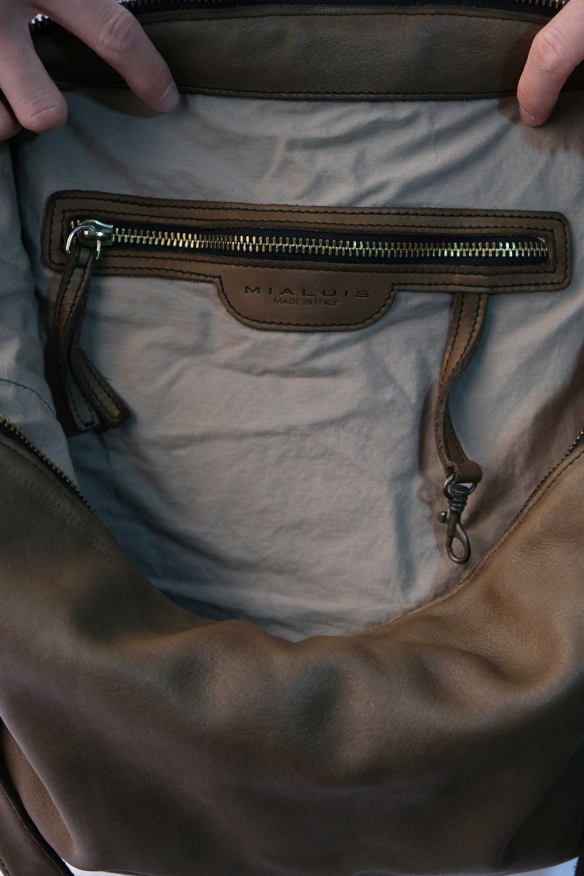 Rechi Big moss garment-dyed leather - Made in Italy -
