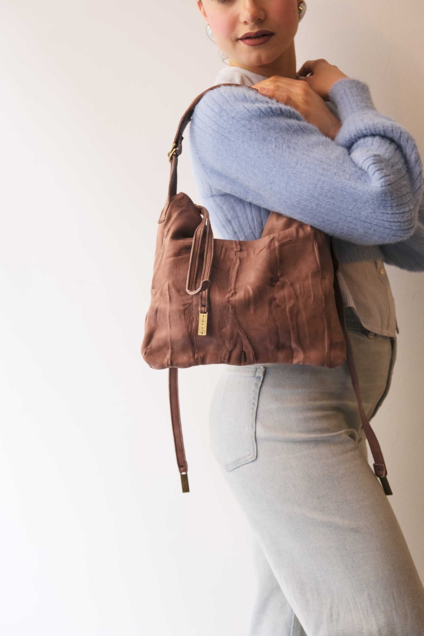 Valentina small hobo bag in taupe lomè leather - Made in Italy -