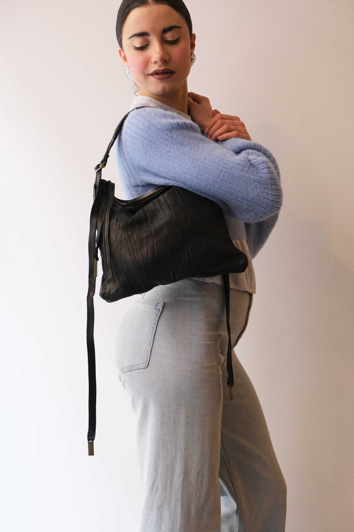 Valentina small hobo bag in black lomè leather - Made in Italy -