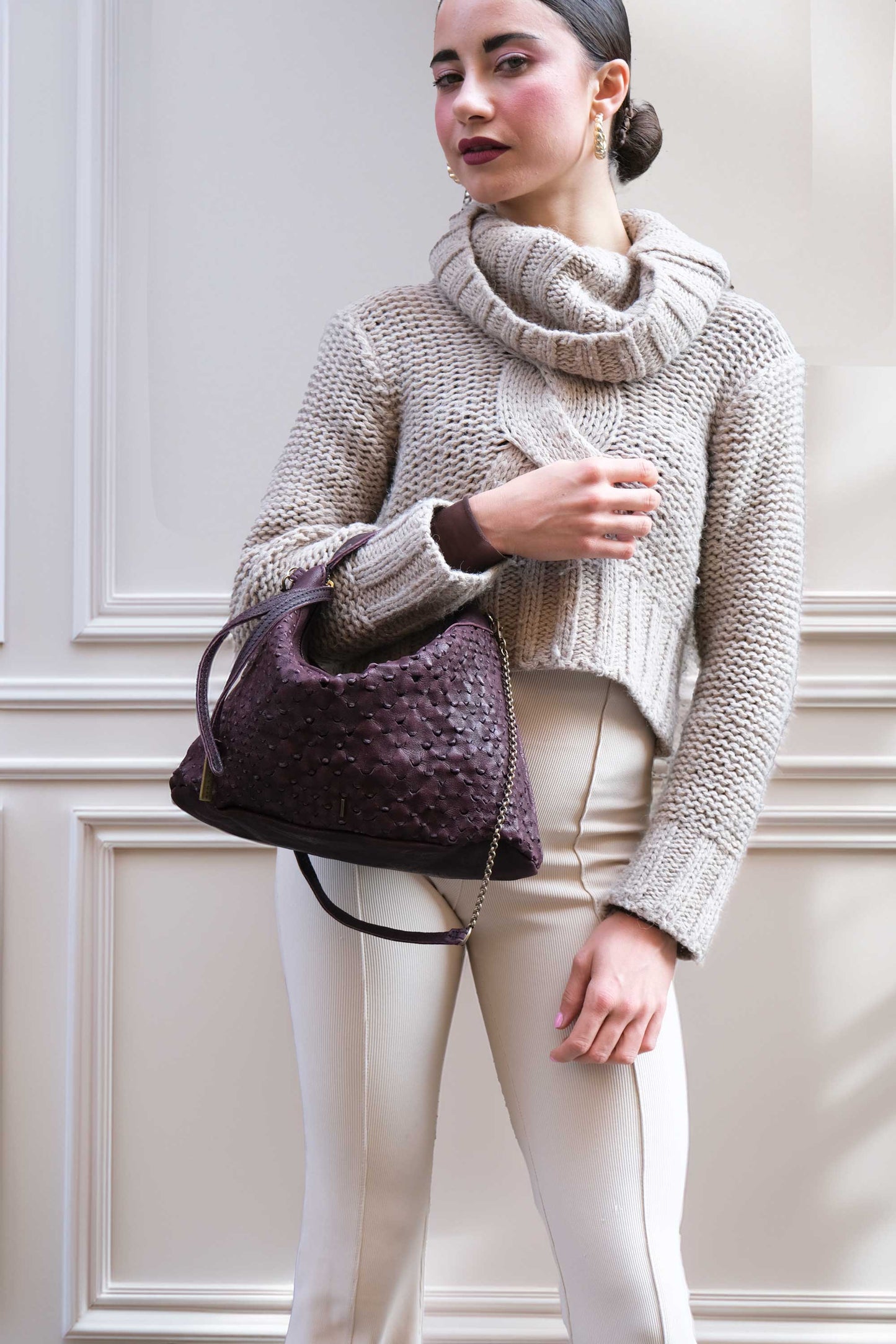 Chicca Media hobo bag in plum perforated nappa - Made in Italy-