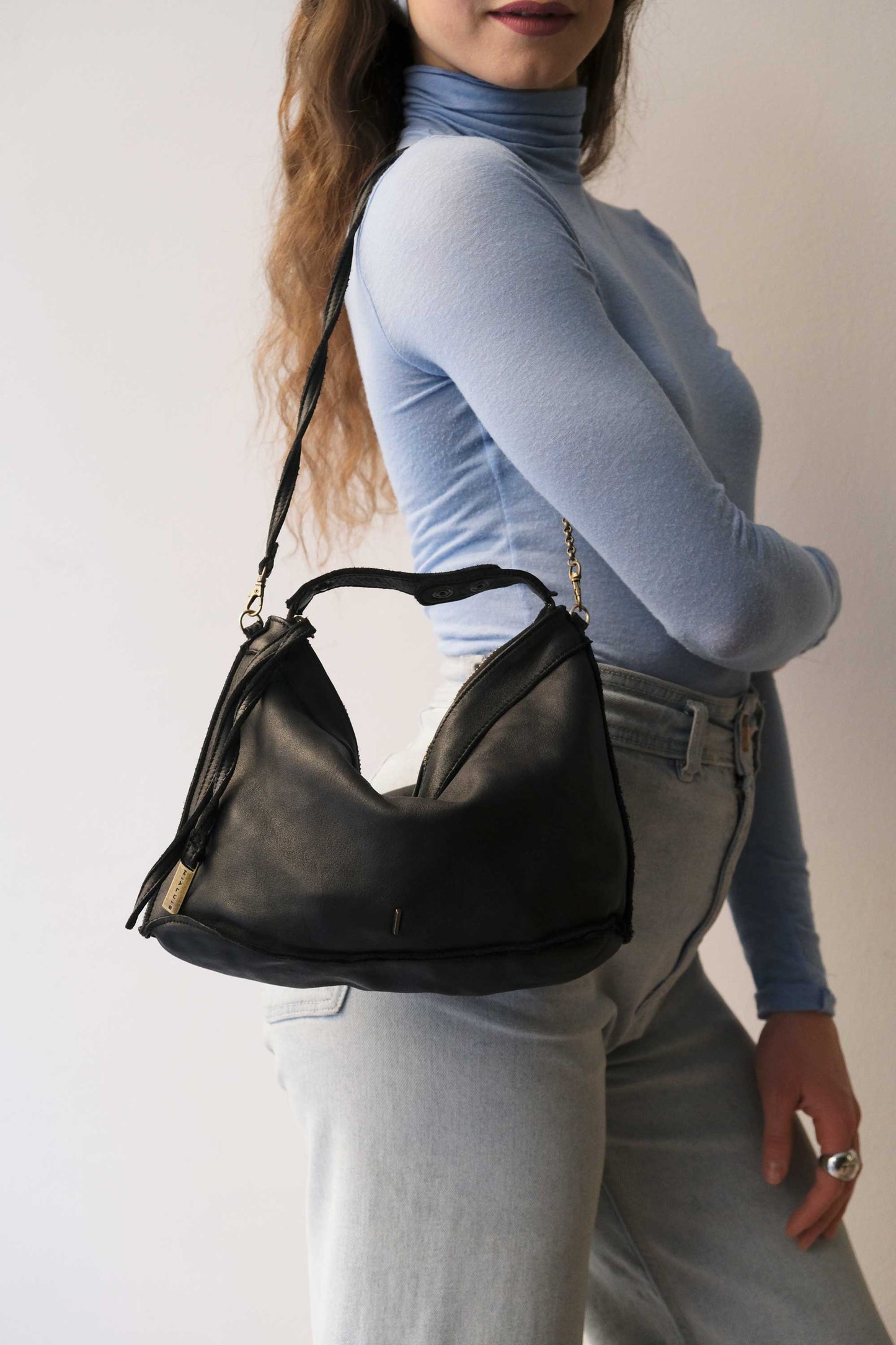 Rechi media hobo bag black garment-dyed leather - Made in Italy -