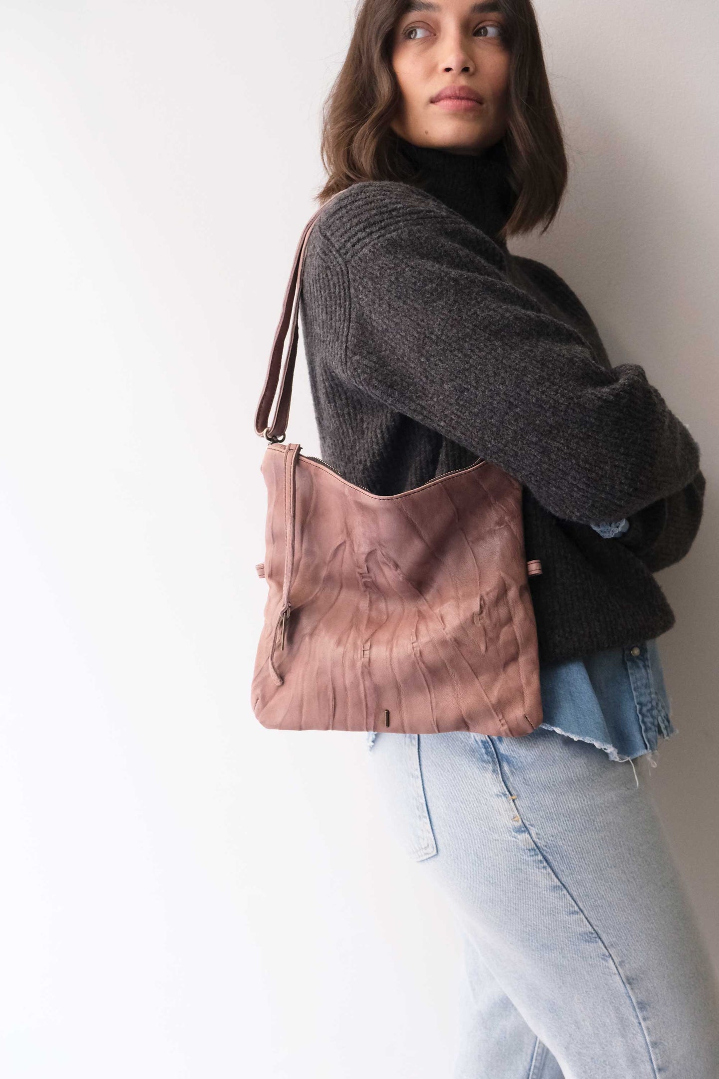 Stella modular pochette in taupe nappa washed soft leather leather - Made in Italy -