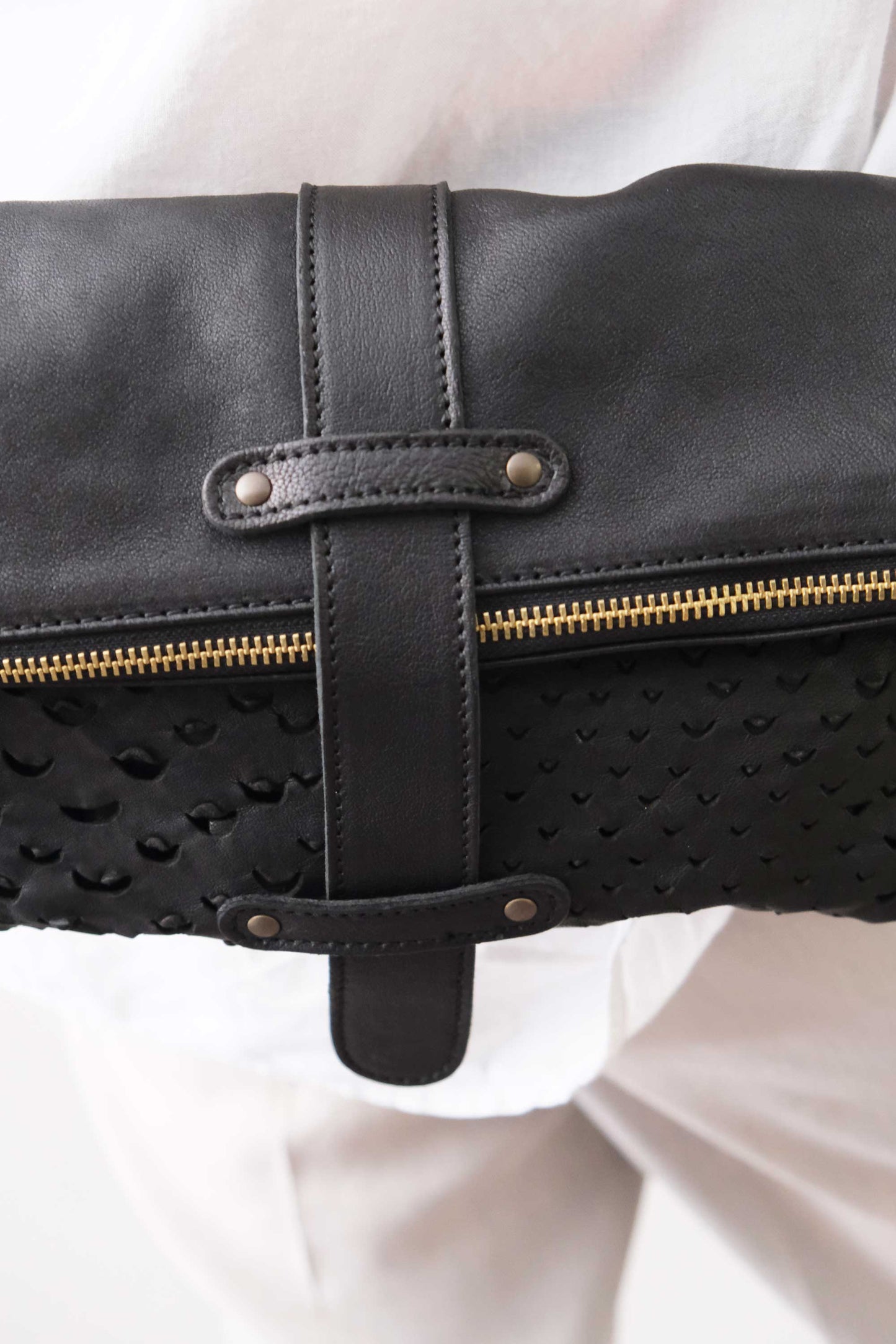 Aida pochette in black perforated nappa