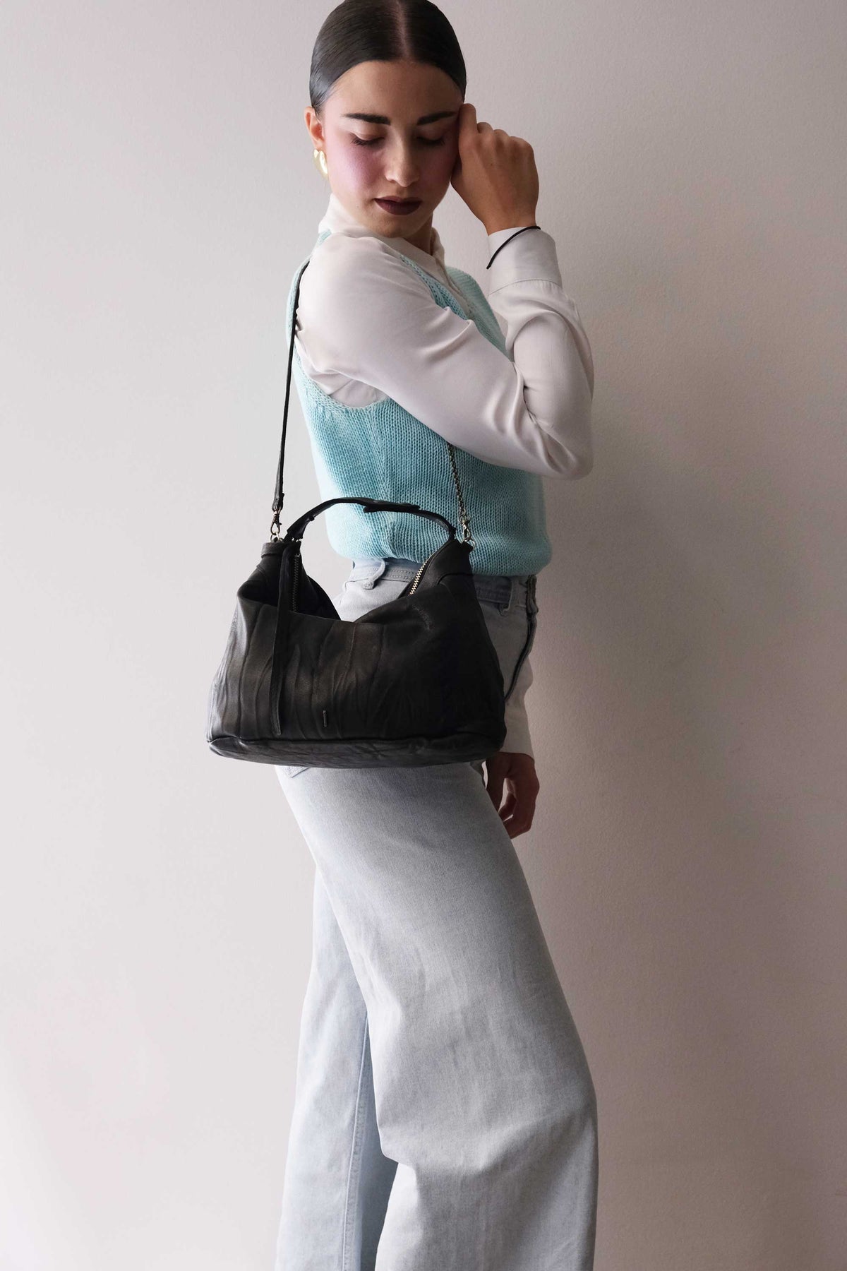 Chicca Media hobo bag in black lomé nappa - Made in Italy -