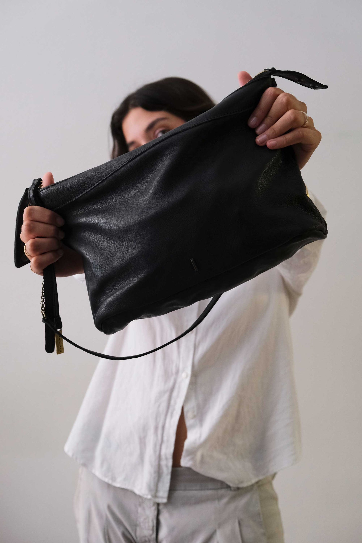 Chicca MediA hobo bag in black nappa vegetable leather - Made in Italy -