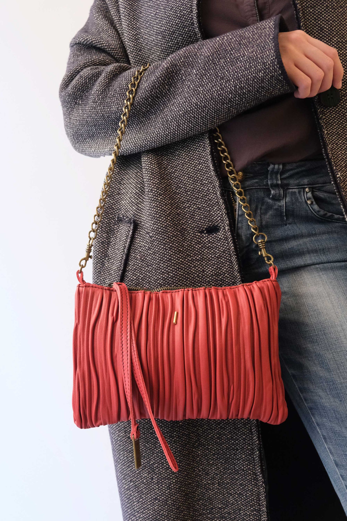 Mikin pochette in red pleated leather-Made in Italy -