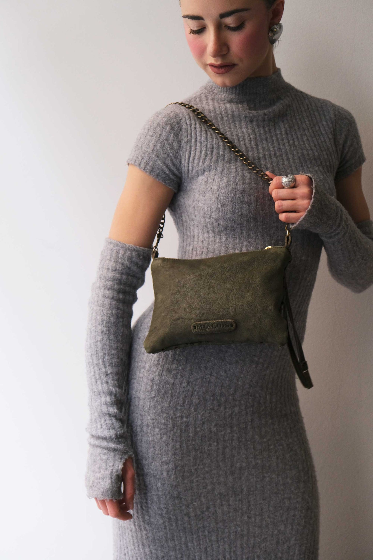 Mikin forest pochette in taipan vegetable-tanned leather – Made in Italy -