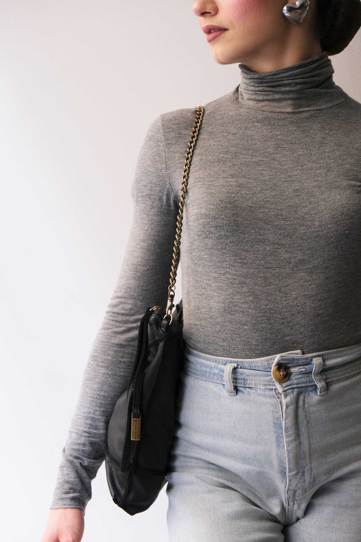 Rezoe sand garment-dyed leather - Made in Italy -