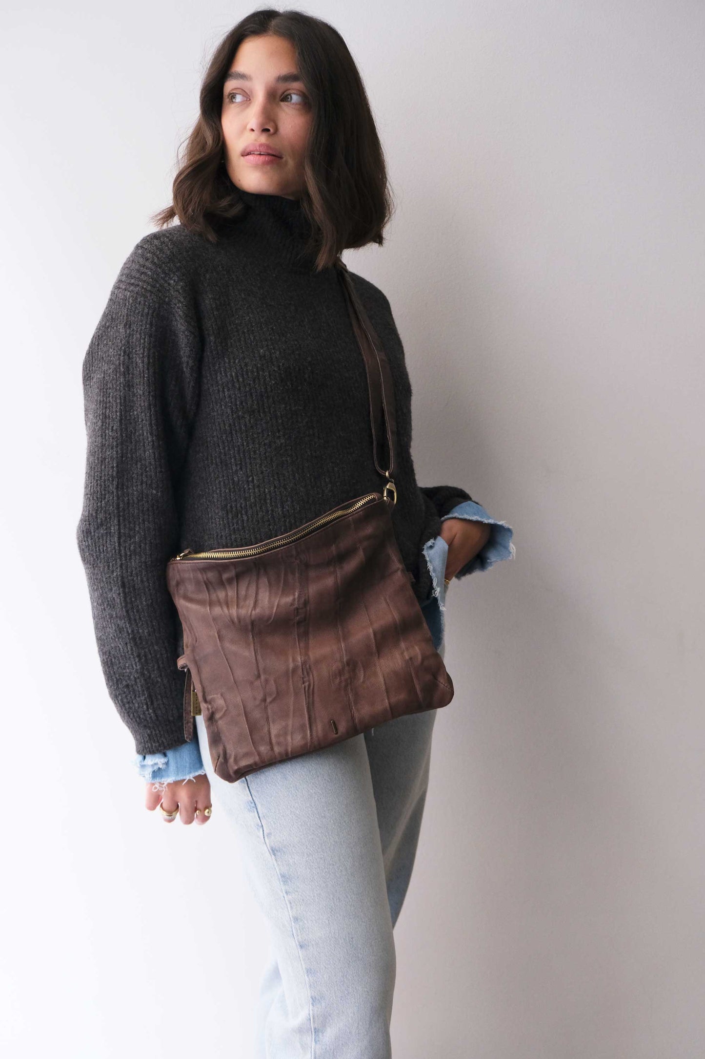 Stella modular pochette in brown nappa washed soft leather leather - Made in Italy -