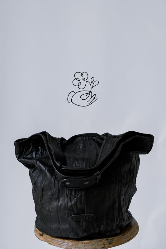Lena tote bag in black soft leather | fundraising project for Colori Vivi