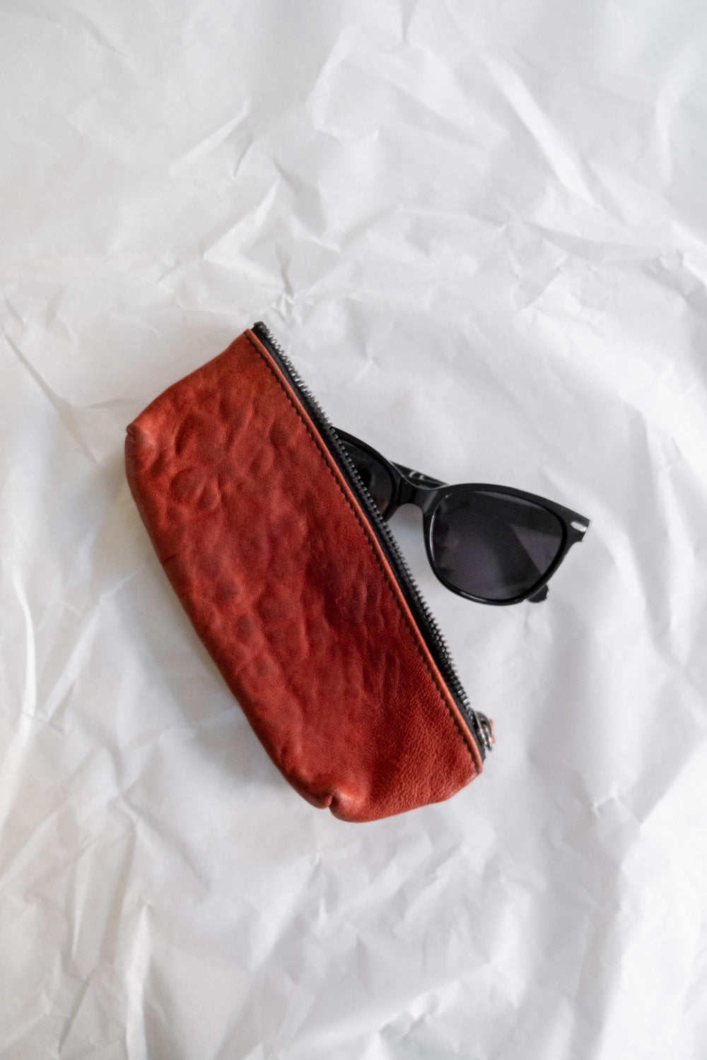 The Mialuis leather case